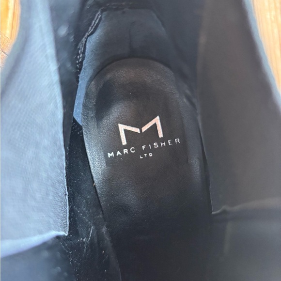 Brown Crocodile-Patterned Marc Fisher Ankle Boots - Picture 5 of 8